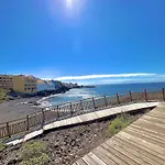 En Playa De Abrigos * Los Abrigos
