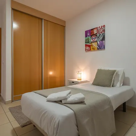 En Playa De Abrigos Apartment *