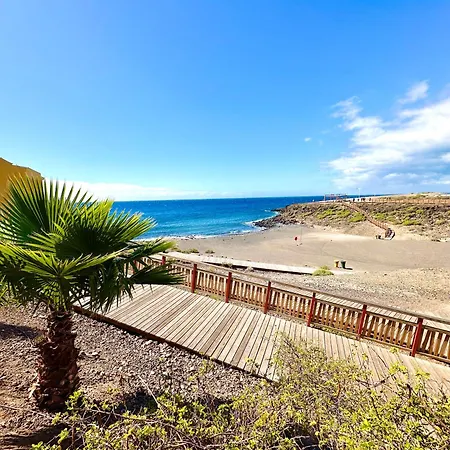 En Playa De Abrigos Apartment Los Abrigos