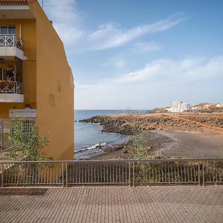 En Playa De Abrigos *